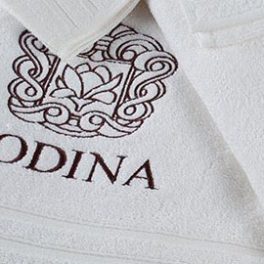 Полотенце с логотипом для гостиниц